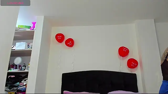 Snapshot of JuliaRose_ks chatting on 02-22-26, 11:36 JuliaRose ks online show from 02-22-26, 11:36