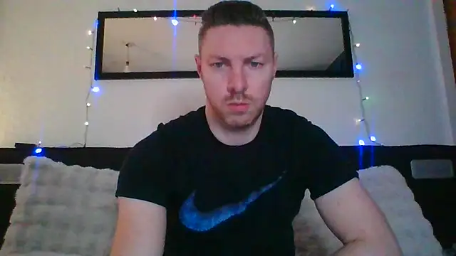 Snapshot of Fit4fun24 chatting on 02-24-25, 11:19 Fit4fun24 online show from 02-24-25, 11:19