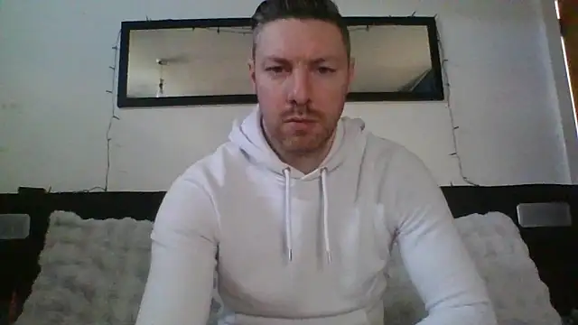 Snapshot of Fit4fun24 chatting on 02-28-25, 02:09 Fit4fun24 online show from 02-28-25, 02:09