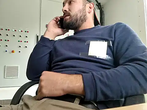 Leonormaldick online show from 11-12-25, 11:10