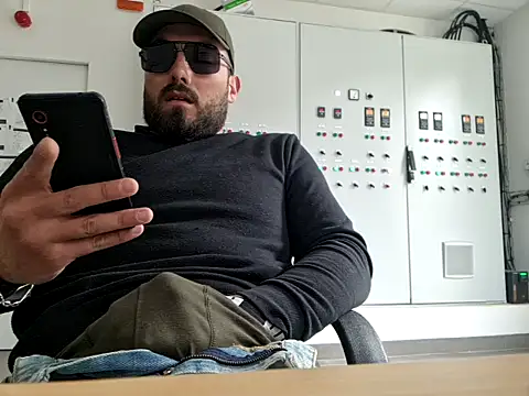 Leonormaldick online show from 03-02-26, 02:13