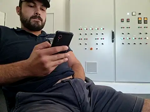Leonormaldick online show from 07-20-26, 10:18