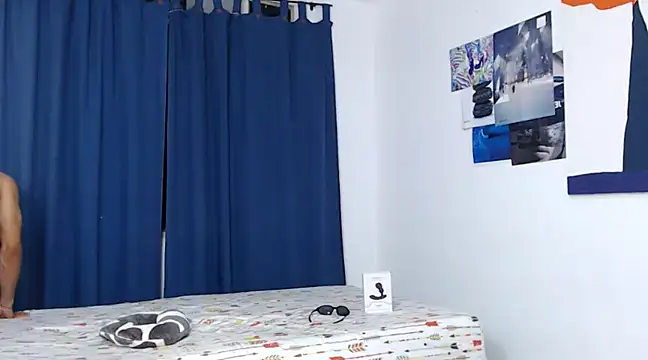 Sanit Di online show from 12-20-24, 02:38