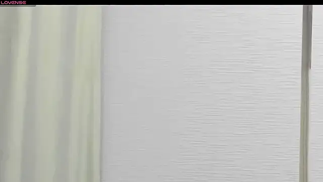 Snapshot of juliamurr18 chatting on 02-28-25, 12:54 juliamurr18 online show from 02-28-25, 12:54