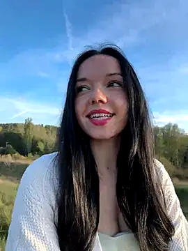 Vanesskaa online show from 10-11-25, 04:05