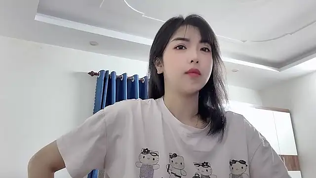 Snapshot of Linda_2k chatting on 11-09-25, 10:02 Linda 2k online show from 11-09-25, 10:02