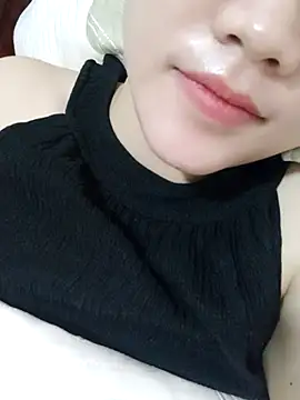  Attractivegirl33 online show from 10-10-25, 08:13