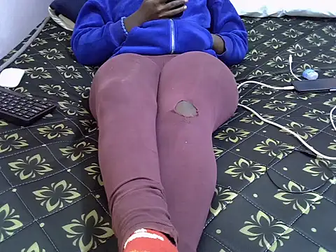 Snapshot of winnie254 chatting on 03-05-26, 02:46 winnie254 online show from 03-05-26, 02:46