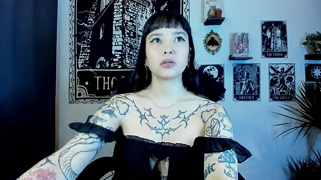 Demongirl6666 online show from 10-15-25, 06:08