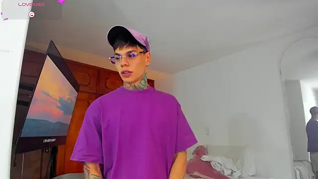 Jordyrodriiguez online show from 02-13-25, 06:59