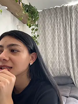 Liissa cute  online show from 09-10-25, 07:14