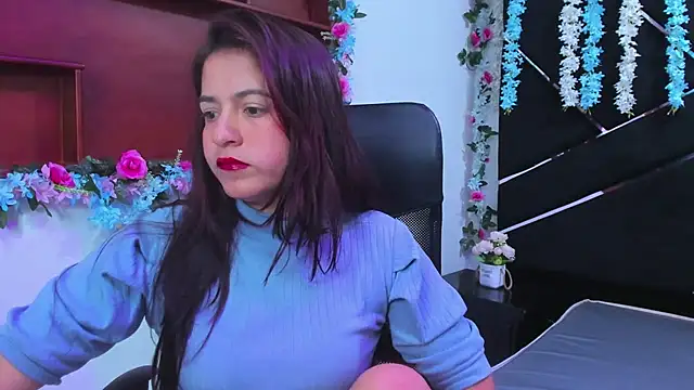 Snapshot of MariaClay chatting on 11-28-25, 12:52 MariaClay online show from 11-28-25, 12:52