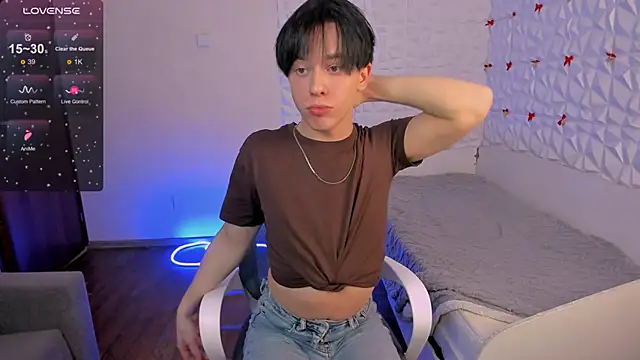 Jerry Bomb online show from 04-11-26, 02:49