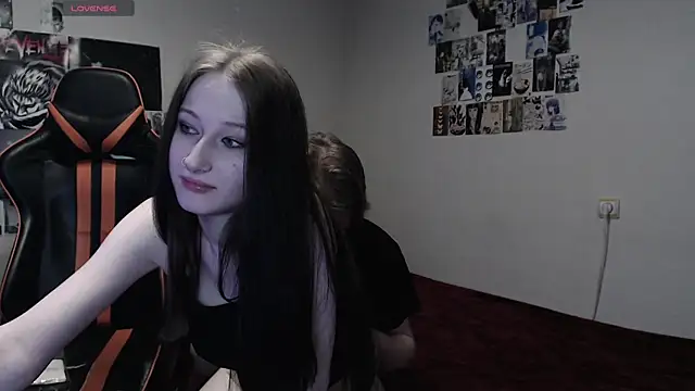 Snapshot of camcoupbang chatting on 02-02-25, 09:13 camcoupbang online show from 02-02-25, 09:13