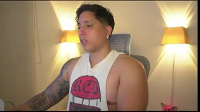 Snapshot of appolo_allen chatting on 11-15-25, 11:43 appolo allen online show from 11-15-25, 11:43