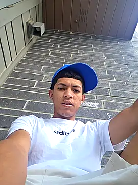 Yoko0381 online show from 10-03-25, 06:27