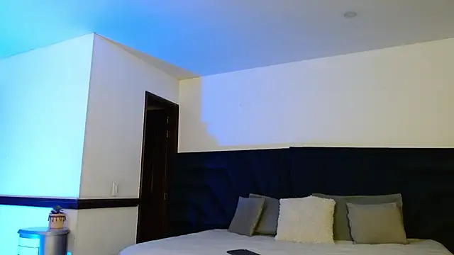 peyton golden1 online show from 02-09-26, 03:21