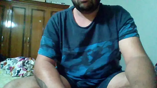 whoreboi98 online show from 12-30-24, 09:50