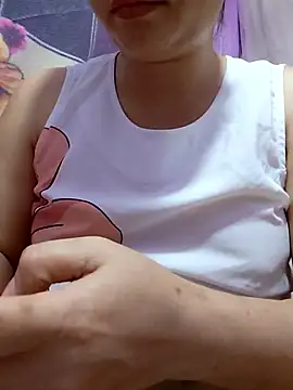 Snapshot of _Mira_69_ chatting on 04-07-26, 03:45 Mira 69 online show from 04-07-26, 03:45