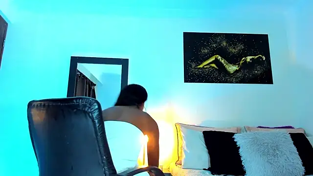 KimberlyBanks2 online show from 10-29-25, 10:17