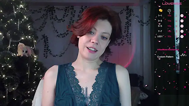 Snapshot of Your_Corvus chatting on 12-18-24, 06:32 Your Corvus online show from 12-18-24, 06:32