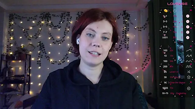 Snapshot of Your_Corvus chatting on 01-08-25, 10:48 Your Corvus online show from 01-08-25, 10:48