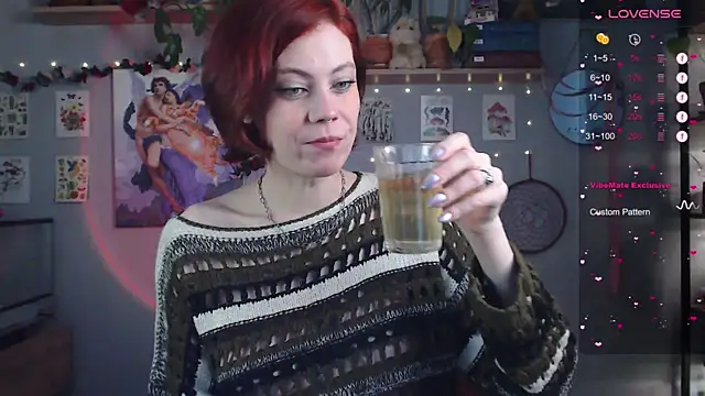 Snapshot of Your_Corvus chatting on 02-06-25, 09:11 Your Corvus online show from 02-06-25, 09:11