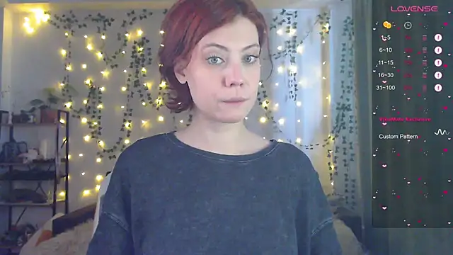 Snapshot of Your_Corvus chatting on 02-18-25, 08:05 Your Corvus online show from 02-18-25, 08:05
