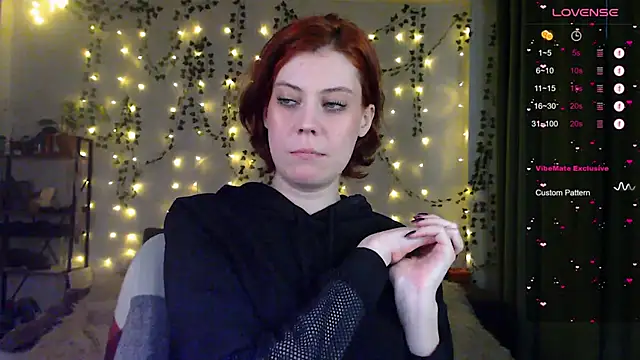Snapshot of Your_Corvus chatting on 03-18-25, 10:46 Your Corvus online show from 03-18-25, 10:46