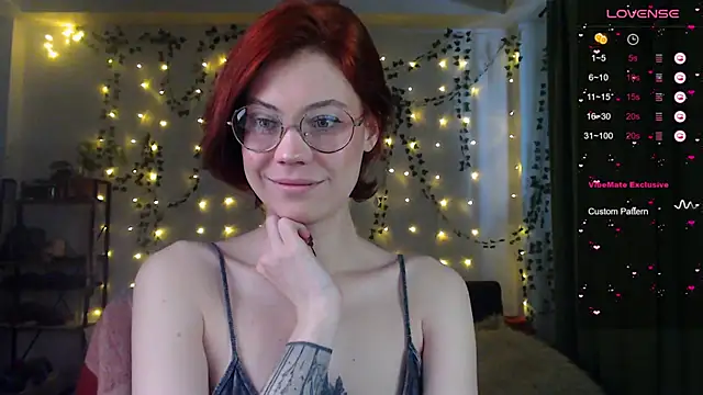 Snapshot of Your_Corvus chatting on 03-20-25, 08:31 Your Corvus online show from 03-20-25, 08:31