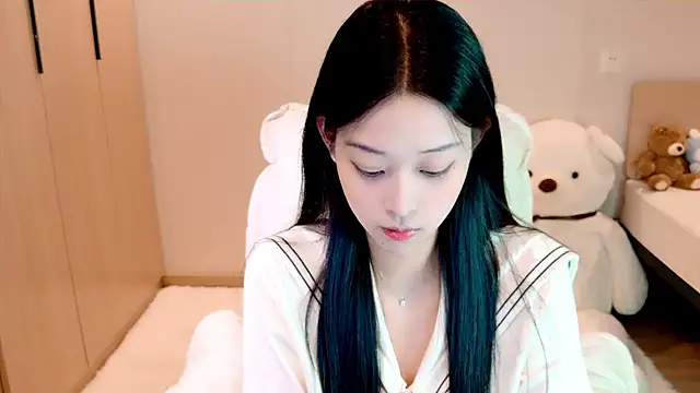 Xueb J online show from 01-23-25, 06:39