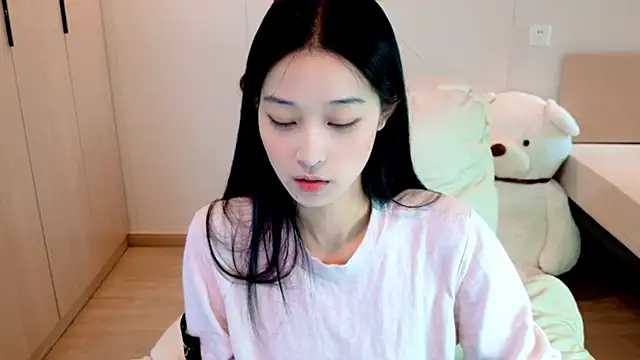 Xueb J online show from 10-22-25, 06:13