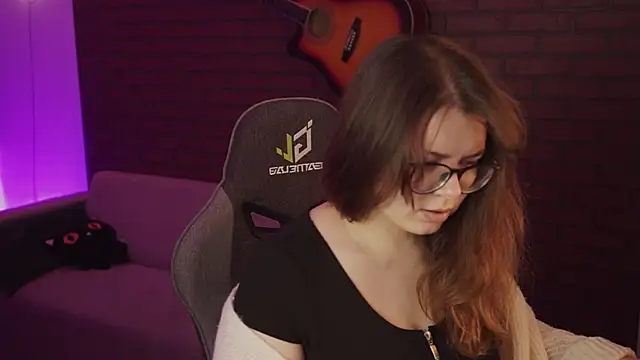 Snapshot of KeytSilvas chatting on 01-08-25, 05:48 KeytSilvas online show from 01-08-25, 05:48