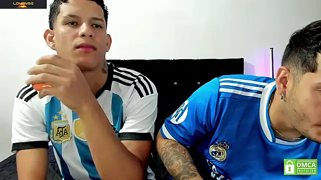 Noha white online show from 03-22-26, 07:17