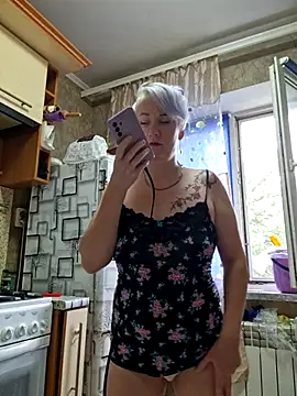 Snapshot of Tina_Alev chatting on 06-18-26, 02:54 Tina Alev online show from 06-18-26, 02:54