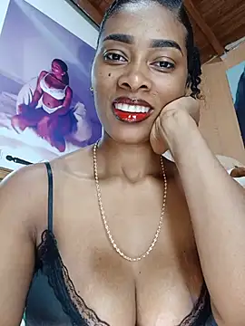 Snapshot of linda-palma chatting on 06-10-26, 03:39 linda-palma online show from 06-10-26, 03:39