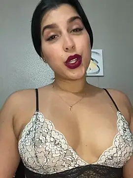 NiaSoler online show from 01-20-25, 07:35