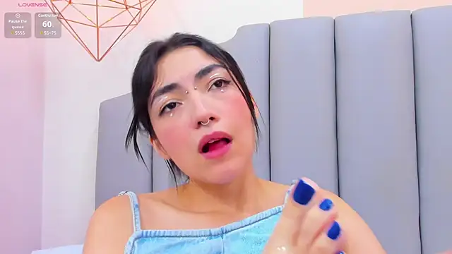 ThailyCherry online show from 01-25-25, 01:32