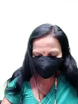 Snapshot of Rama-Telugu chatting on 11-21-25, 07:34 Rama-Telugu online show from 11-21-25, 07:34