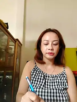 Snapshot of Baby-bigboobs2024 chatting on 10-10-25, 03:27 Baby-bigboobs2024 online show from 10-10-25, 03:27