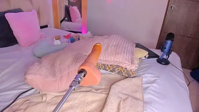 brendaruiz online show from 01-16-25, 03:13