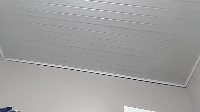 Snapshot of branca18hot chatting on 10-10-25, 02:10 branca18hot online show from 10-10-25, 02:10