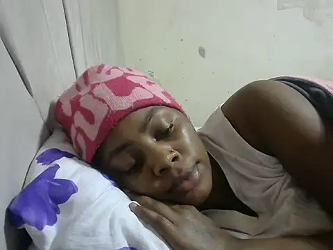 sweetgirlDora online show from 10-05-25, 03:43