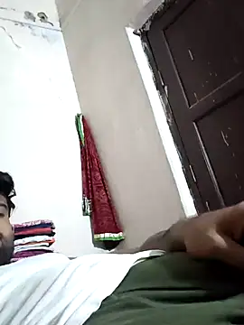 Snapshot of PRIYANHU@xh chatting on 06-11-26, 07:34 PRIYANHUxh online show from 06-11-26, 07:34
