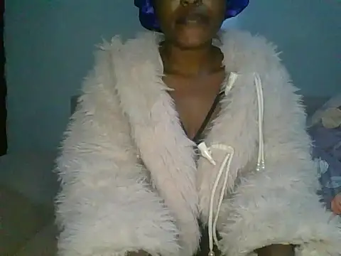 Candykitten online show from 03-14-26, 07:03