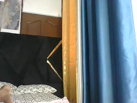 Snapshot of vannessa chatting on 07-07-26, 07:23 vannessa online show from 07-07-26, 07:23