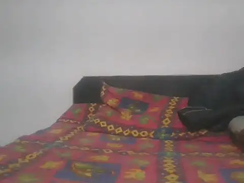 Snapshot of ShivamFactor3 chatting on 11-08-25, 05:01 ShivamFactor3 online show from 11-08-25, 05:01