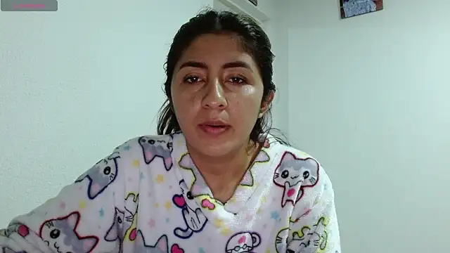Snapshot of danna_peterson1 chatting on 04-22-26, 11:39 danna peterson1 online show from 04-22-26, 11:39