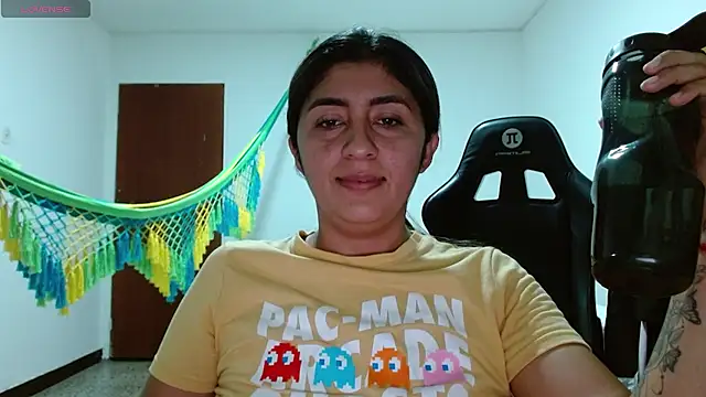 Snapshot of danna_peterson1 chatting on 07-28-26, 11:48 danna peterson1 online show from 07-28-26, 11:48