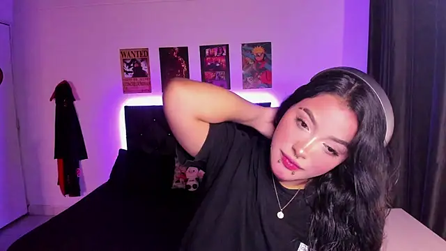 Mariana Hasper  online show from 09-20-25, 12:11